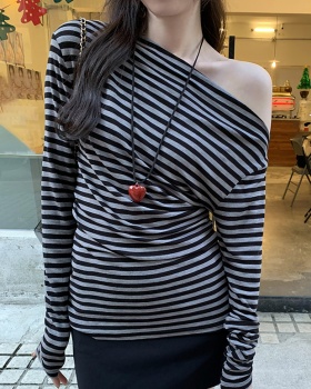 Sloping shoulder bottoming shirt T-shirt for women