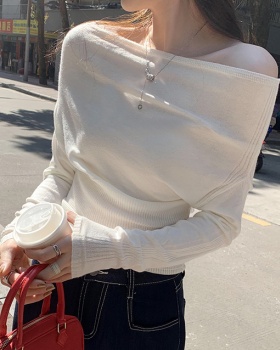 White sweater autumn and winter bottoming shirt for women