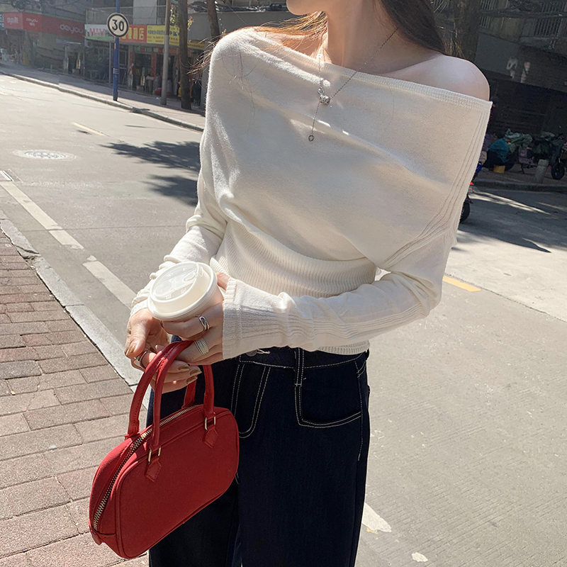 White sweater autumn and winter bottoming shirt for women