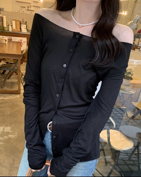 White tops long sleeve bottoming shirt for women