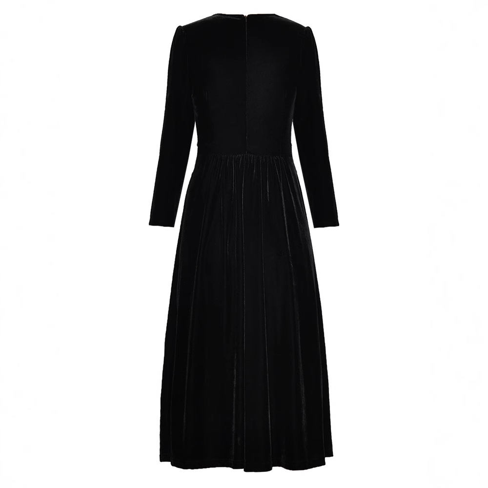 Chain autumn bottoming pinched waist long sleeve dress