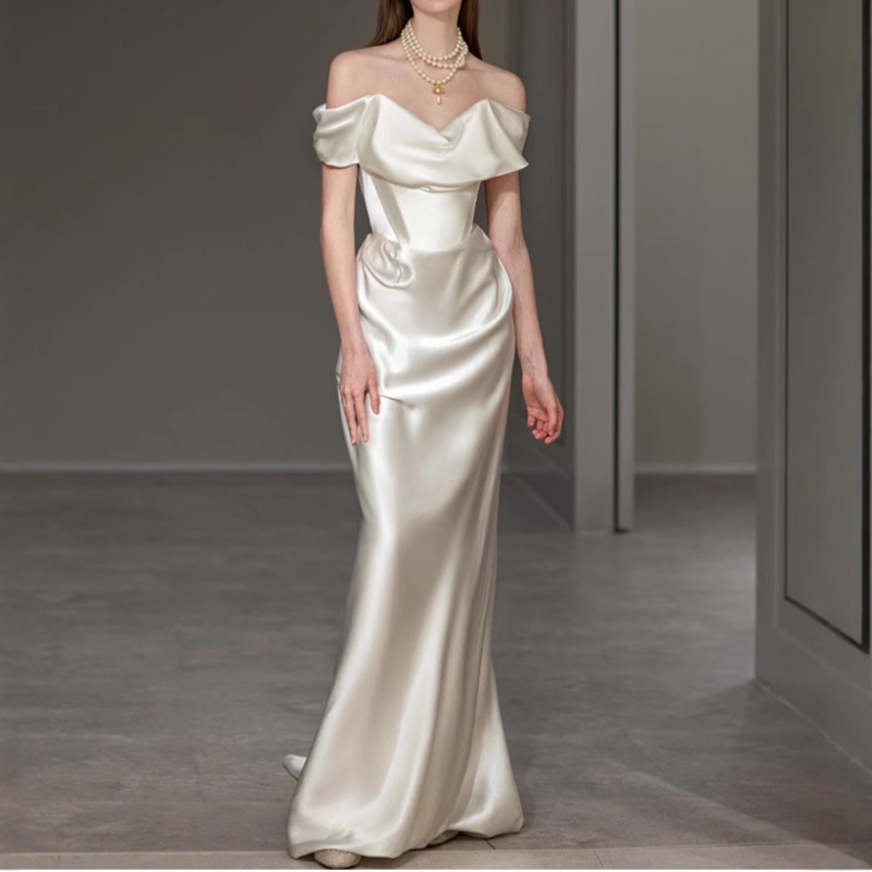 Temperament flat shoulder wedding dress light long dress