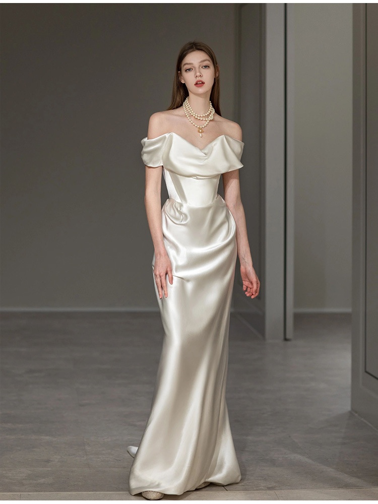 Temperament flat shoulder wedding dress light long dress