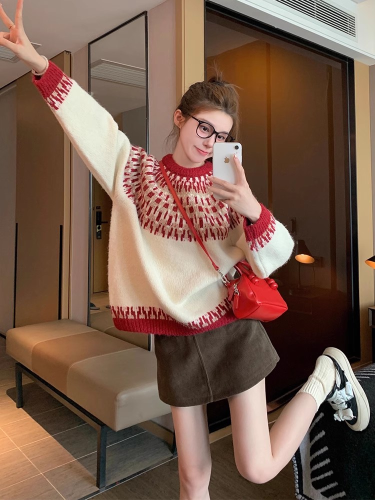 Round neck lazy red bottoming shirt thick knitted sweater