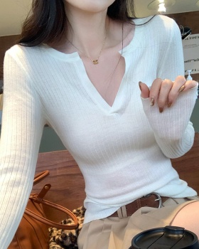 Knitted wool tops white inside the ride bottoming shirt for women