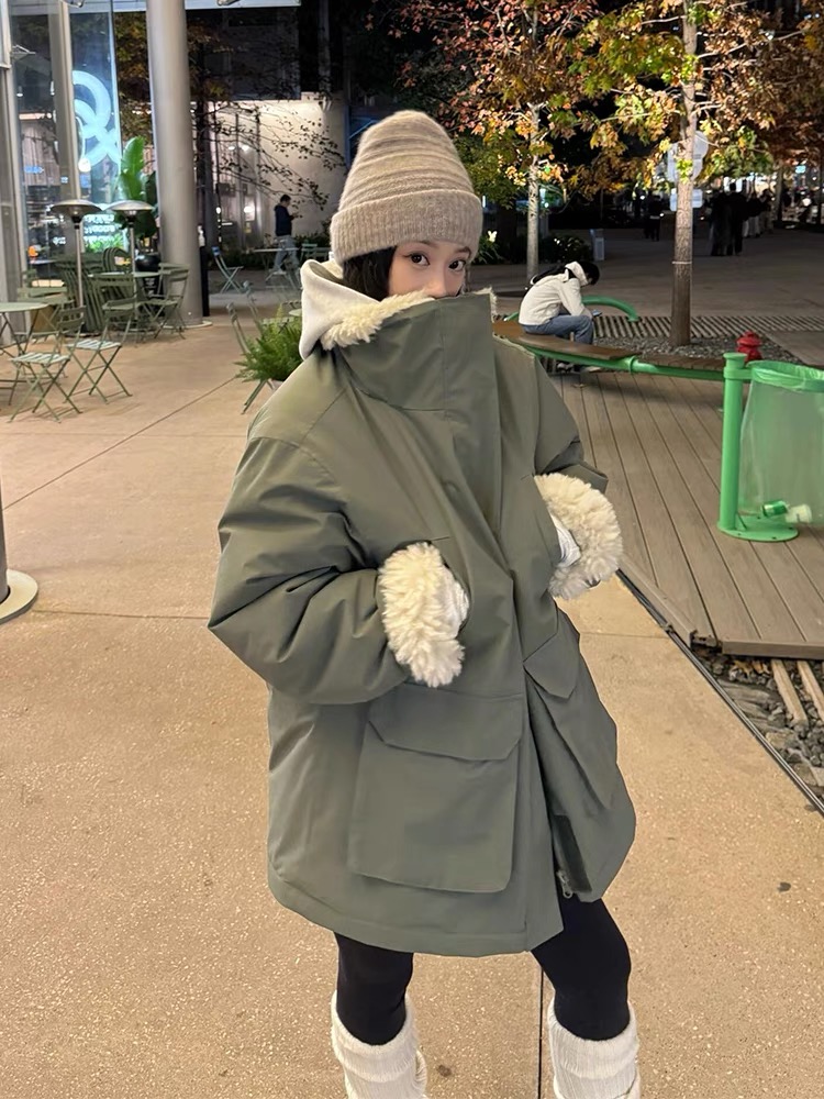 Lamb fur green coat lambs wool technical jacket for women