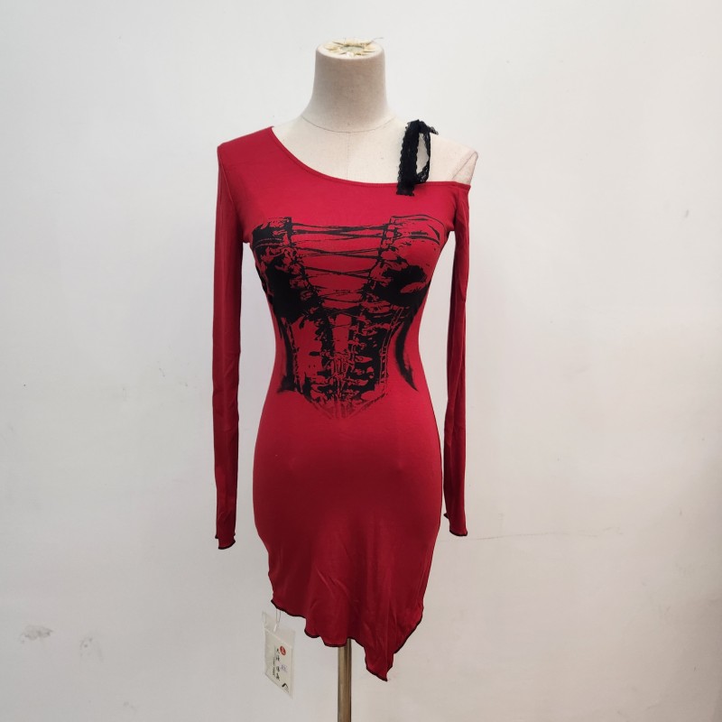 Red shoulder long sleeve enticement dress for women