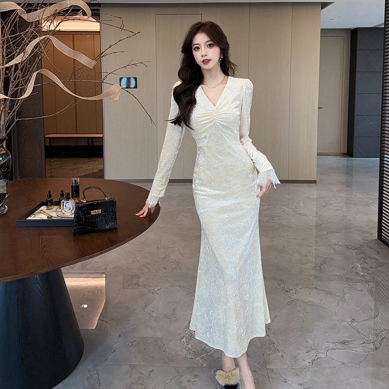 Mermaid long sleeve lace splice hollow V-neck dress