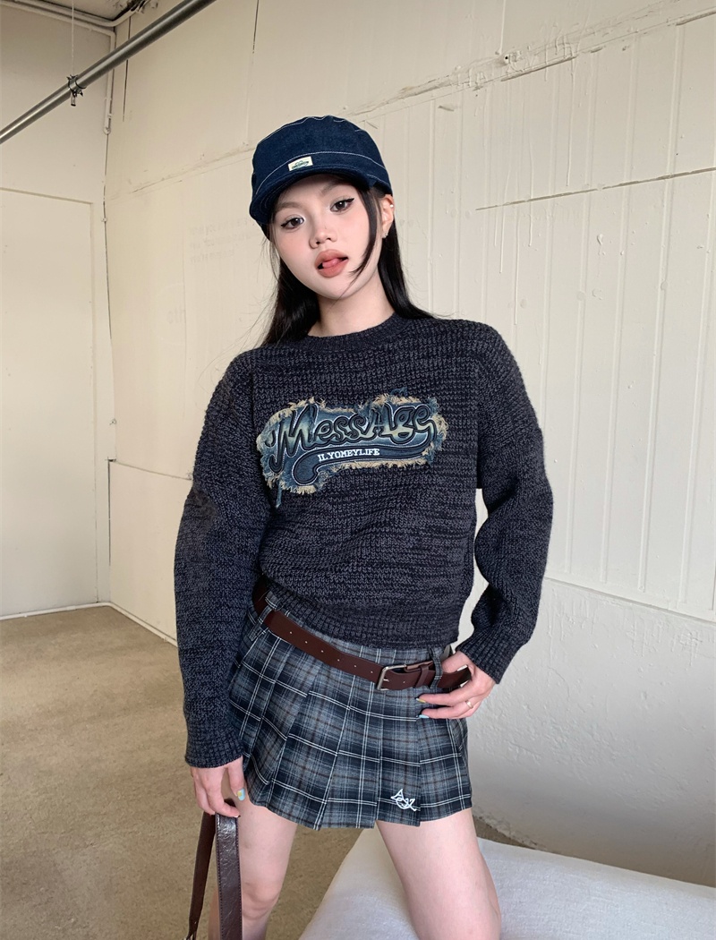 Knitted retro loose autumn and winter short thick sweater