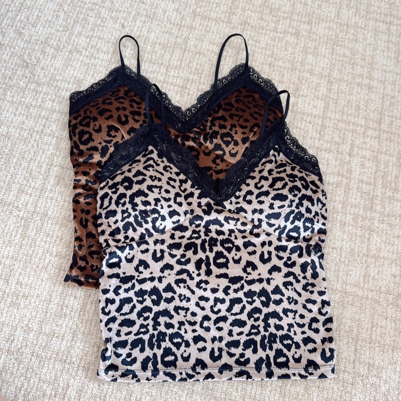 Bottoming leopard vest with chest pad tops for women