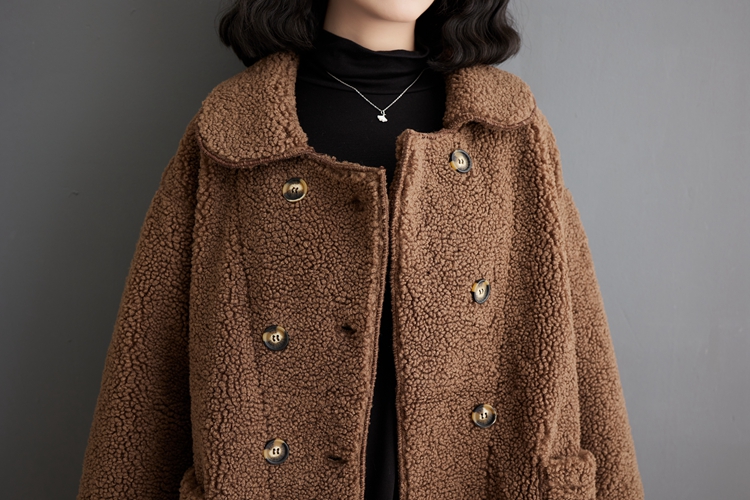 Lapel thermal long overcoat slim lambs wool coat