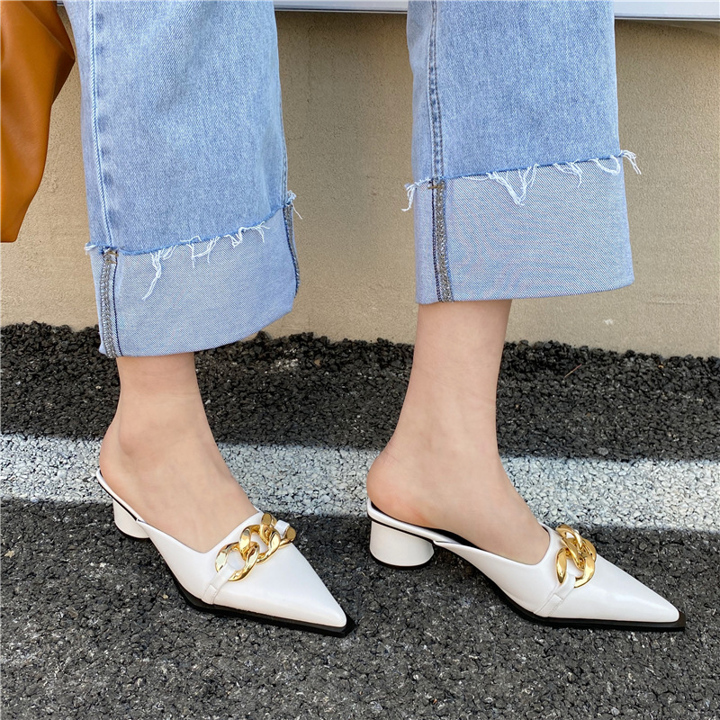 Spring wears outside pointed slippers for women