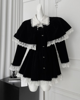 Slim black-white dress sweet autumn and winter cloak