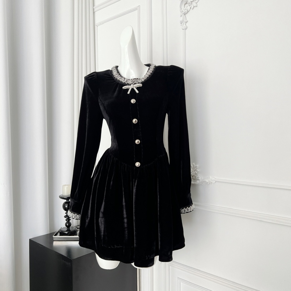 Autumn and winter velvet black rhinestone dress