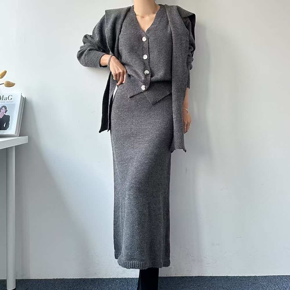 Long sleeve temperament A-line package hip skirt a set