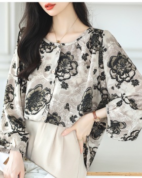 Loose long shirt round neck chiffon shirt for women