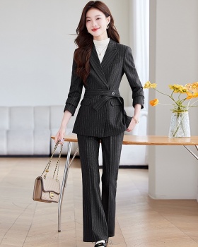 Spring and autumn profession coat temperament business suit a set