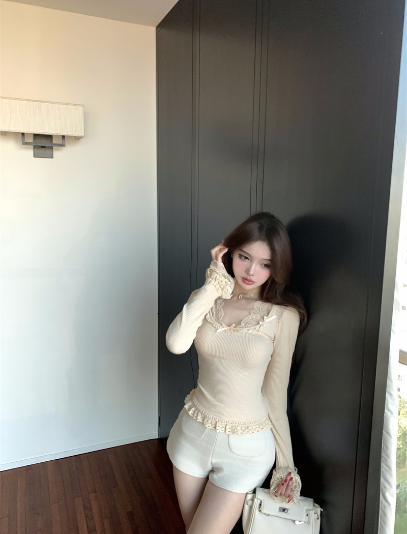 Slim lace bottoming shirt fashion autumn and winter tops