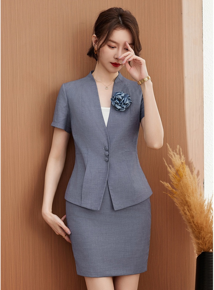 Short sleeve profession skirt overalls coat a set