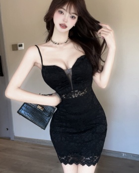 Bottoming sling low-cut hollow package hip sexy dress