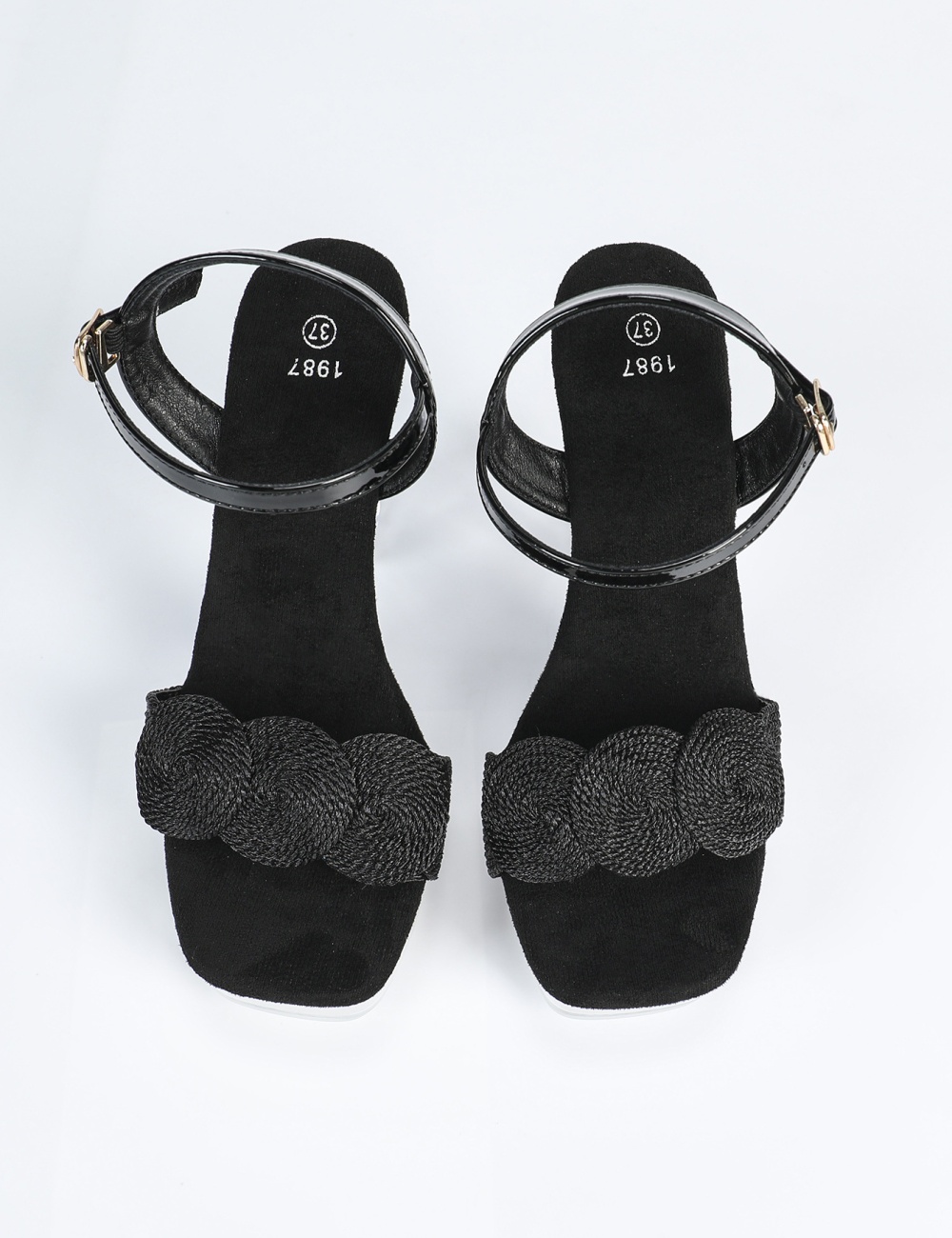 Antiskid crystal model nightclub square head sandals