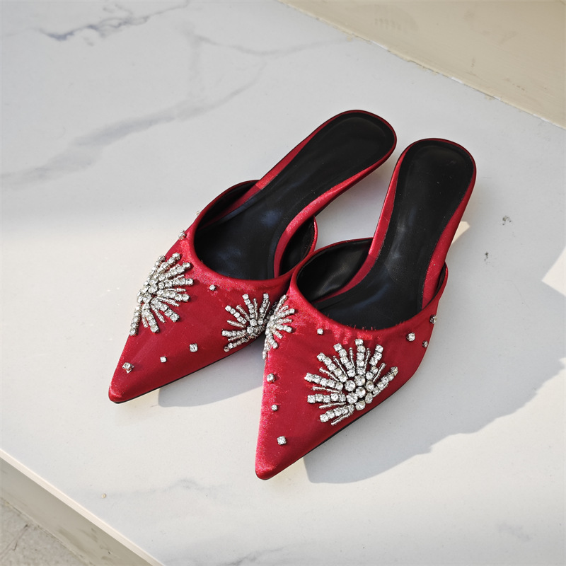 Autumn and winter pointed shoes spring flat slippers