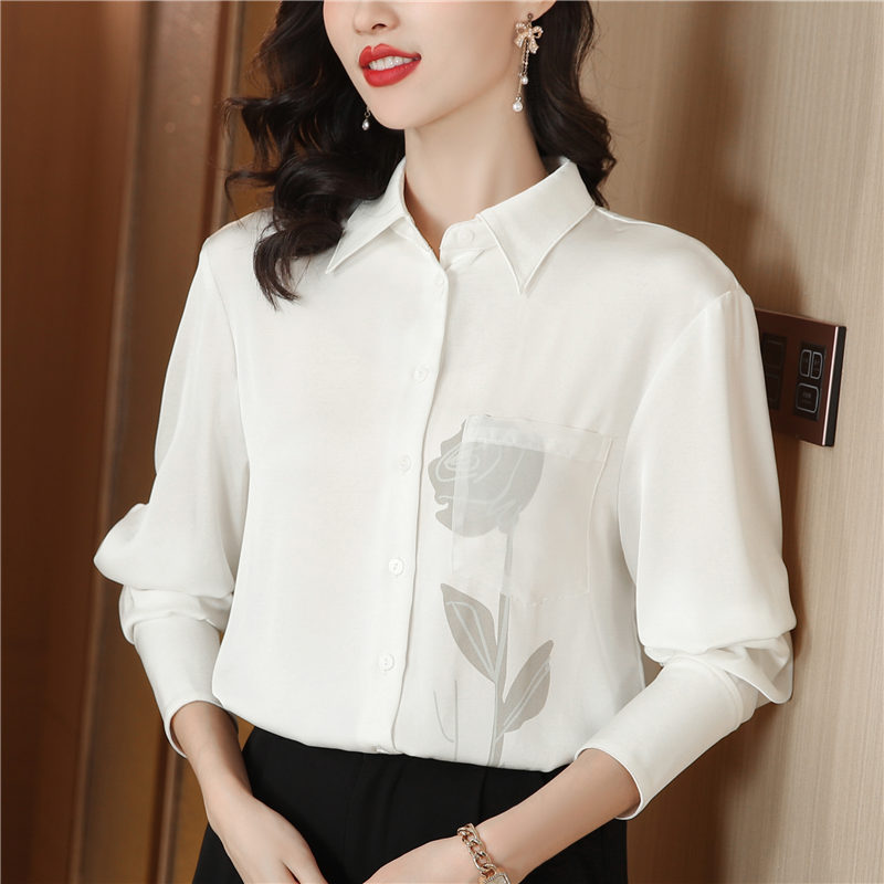 Commuting white elegant printing rose shirt