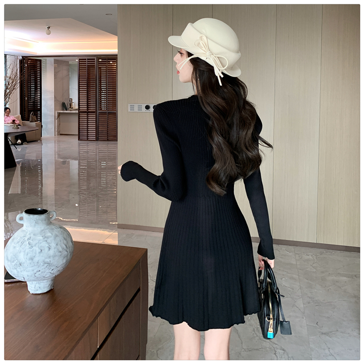 Chanelstyle bottoming sweater A-line dress