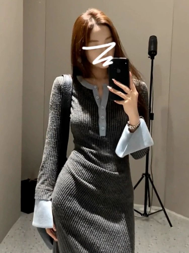 Knitted package hip sweater inside the ride gray dress for women