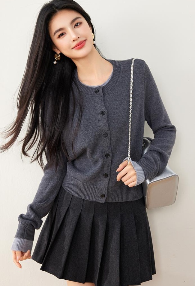 Round neck knitted tops splice cardigan for women