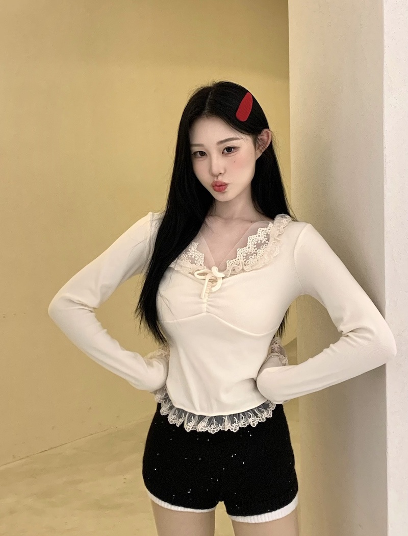 Embroidery knitted T-shirt lace tops