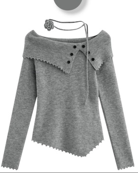 Flat shoulder sweater autumn tops for women