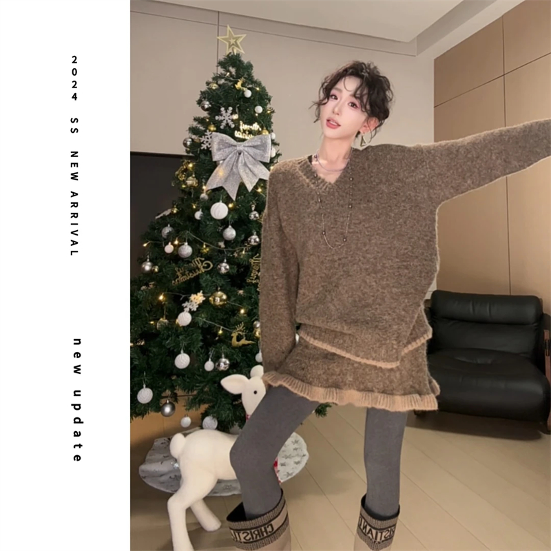 V-neck skirt autumn and winter sweater a set for women