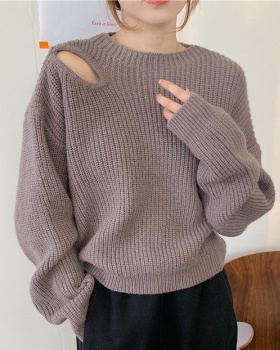 Hollow long sleeve strapless sweater for women