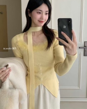 Square collar burr splice sweater for women