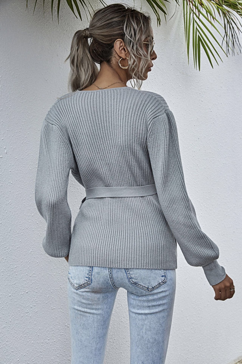 Pinched waist sexy V-neck autumn and winter slim sweater