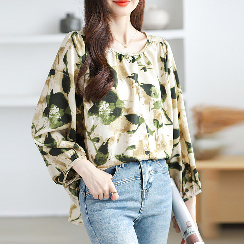 Spring Korean style printing round neck shirt