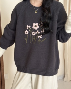 Embroidery loose flowers sweater all-match retro spring tops