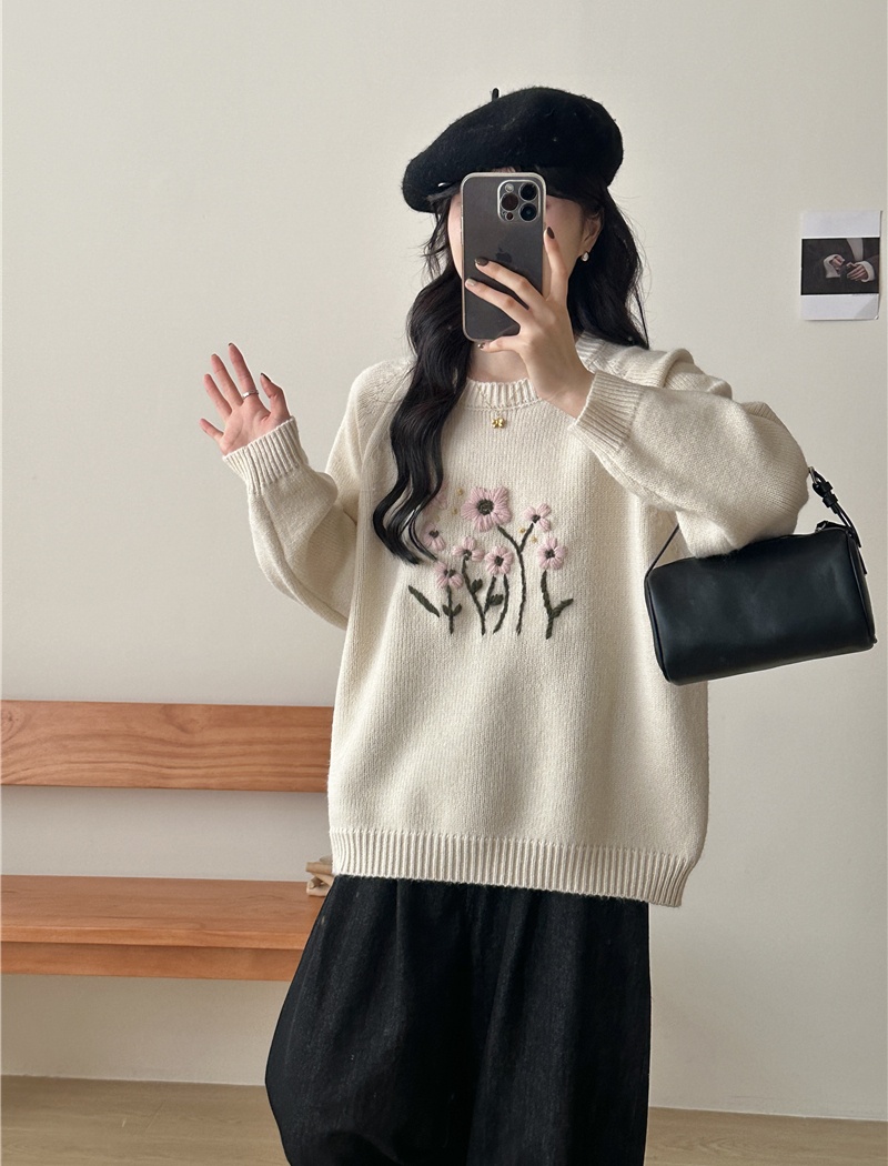 Embroidery loose flowers sweater all-match retro spring tops