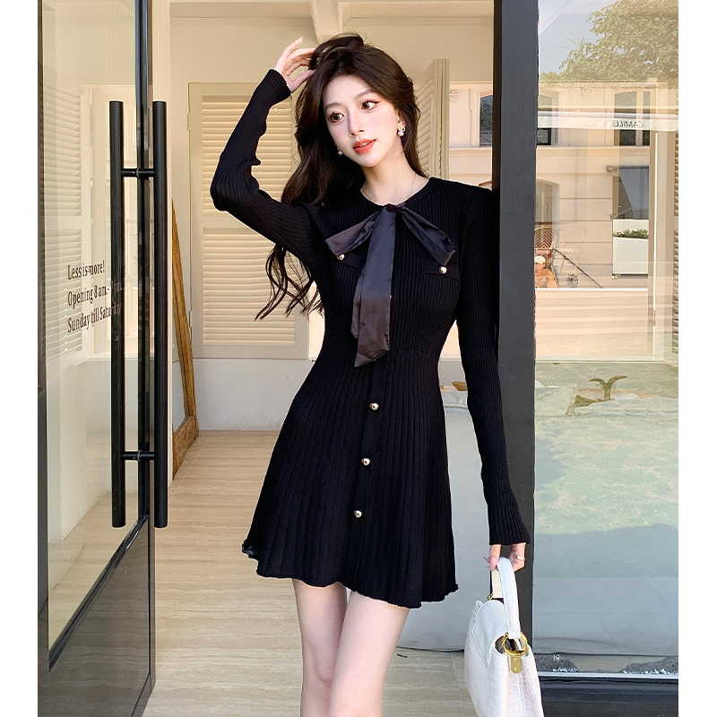 Autumn and winter slim frenum knitted dress for women