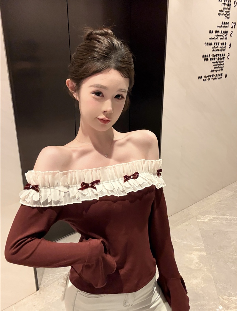 Spring temperament clavicle sexy enticement bottoming shirt