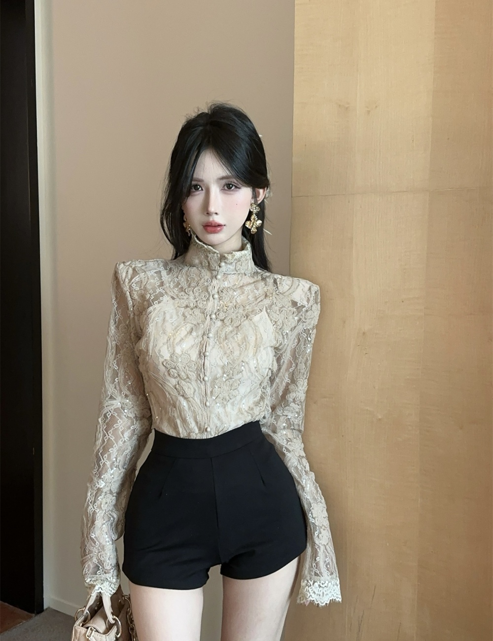 Lace court style cstand collar temperament shiny tops