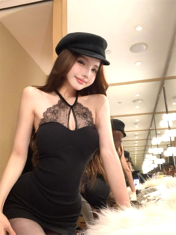 Lace enticement splice sexy strap dress for women