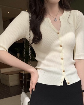 Slim knitted bottoming shirt V-neck tops for women