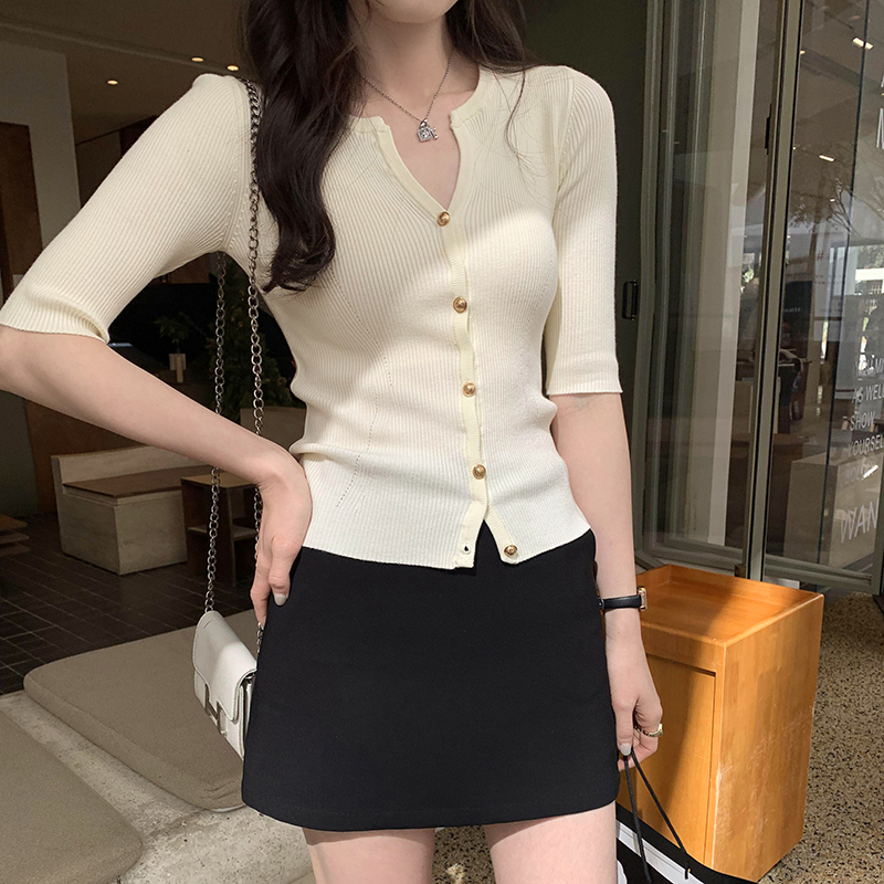 Slim knitted bottoming shirt V-neck tops for women