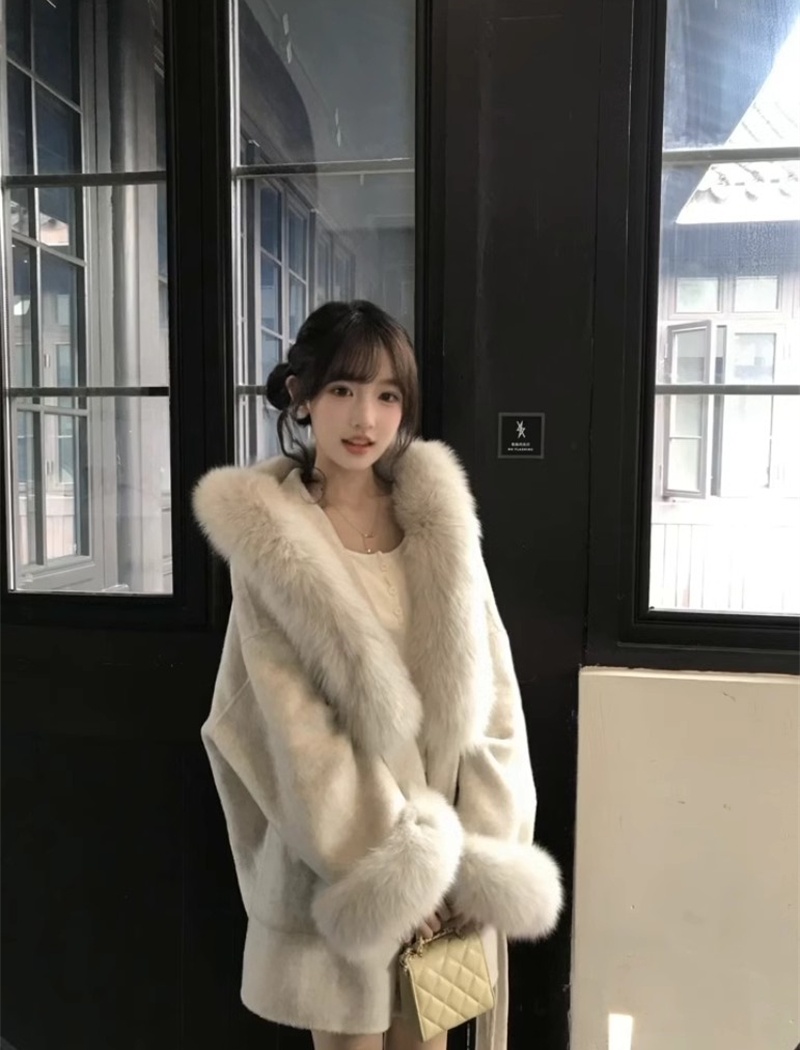 Woolen woolen coat hairy overcoat for women