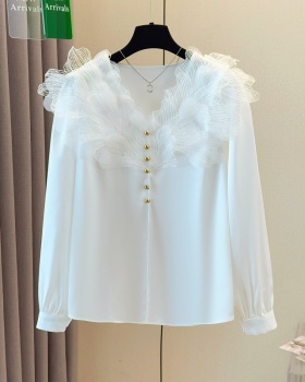 V-neck petal shirt France style tops for women