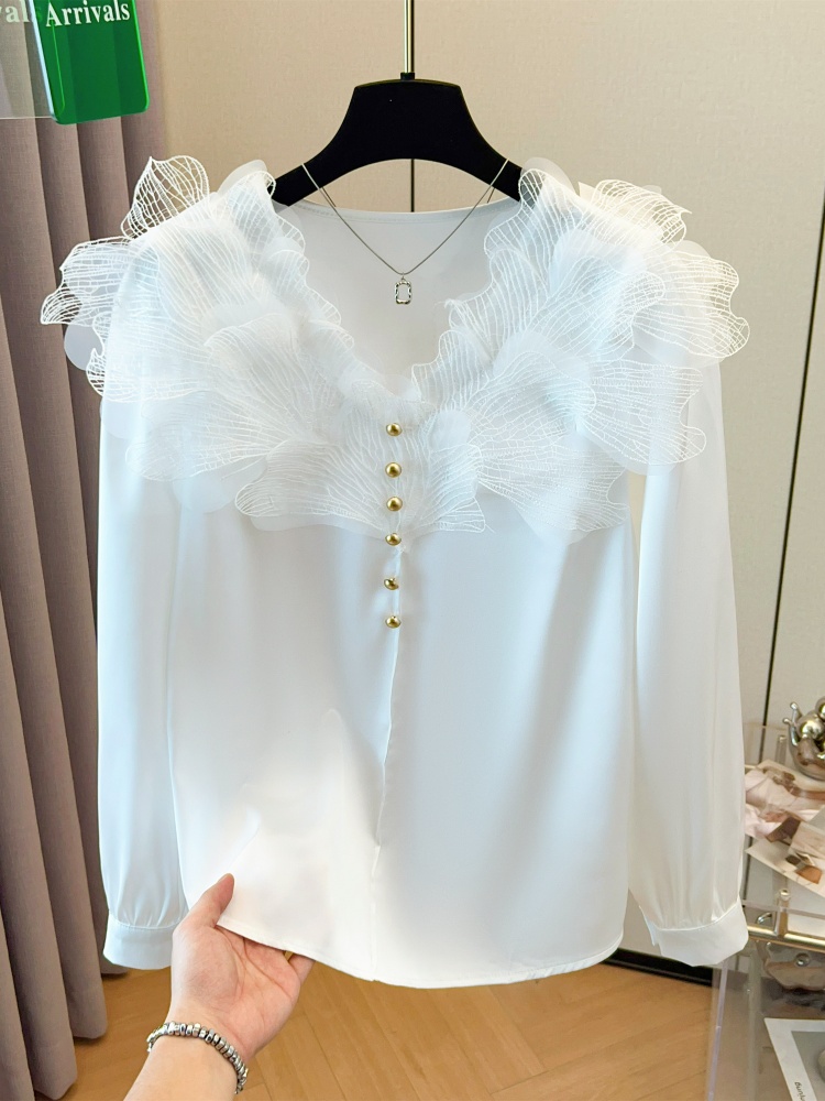 V-neck petal shirt France style tops for women