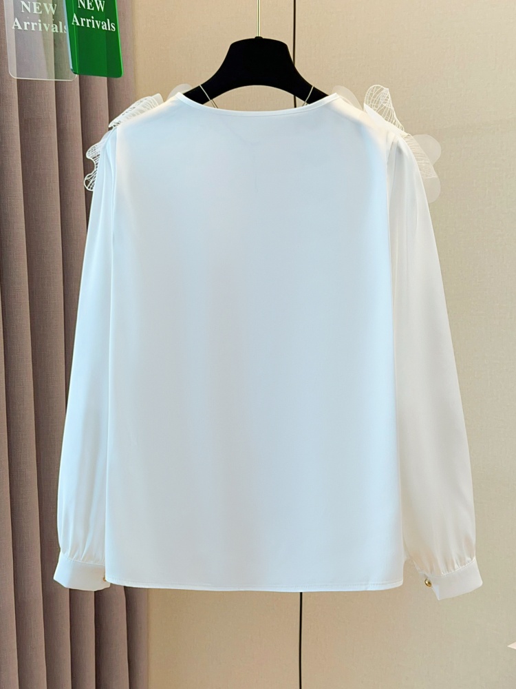 V-neck petal shirt France style tops for women