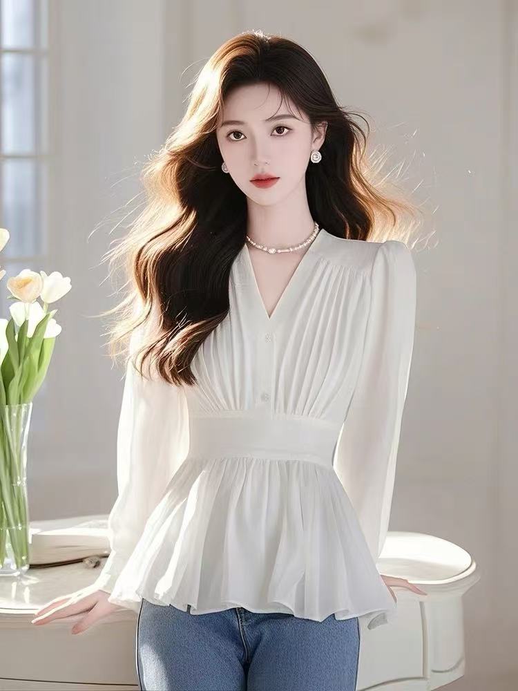 Pinched waist white chanelstyle shirt for women